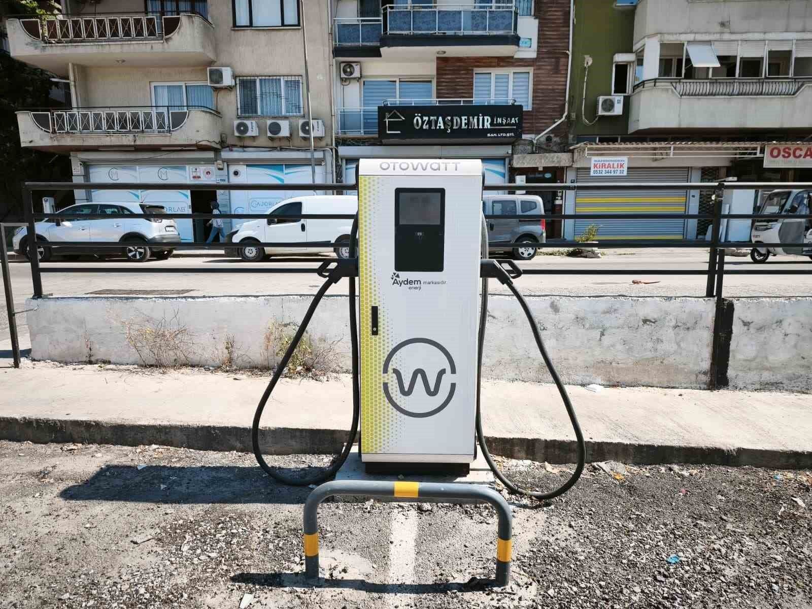 Efeler Belediyesi Nin Elektrikli Arac Sarj Istasyonlari Hizmette 1781604304531 902017
