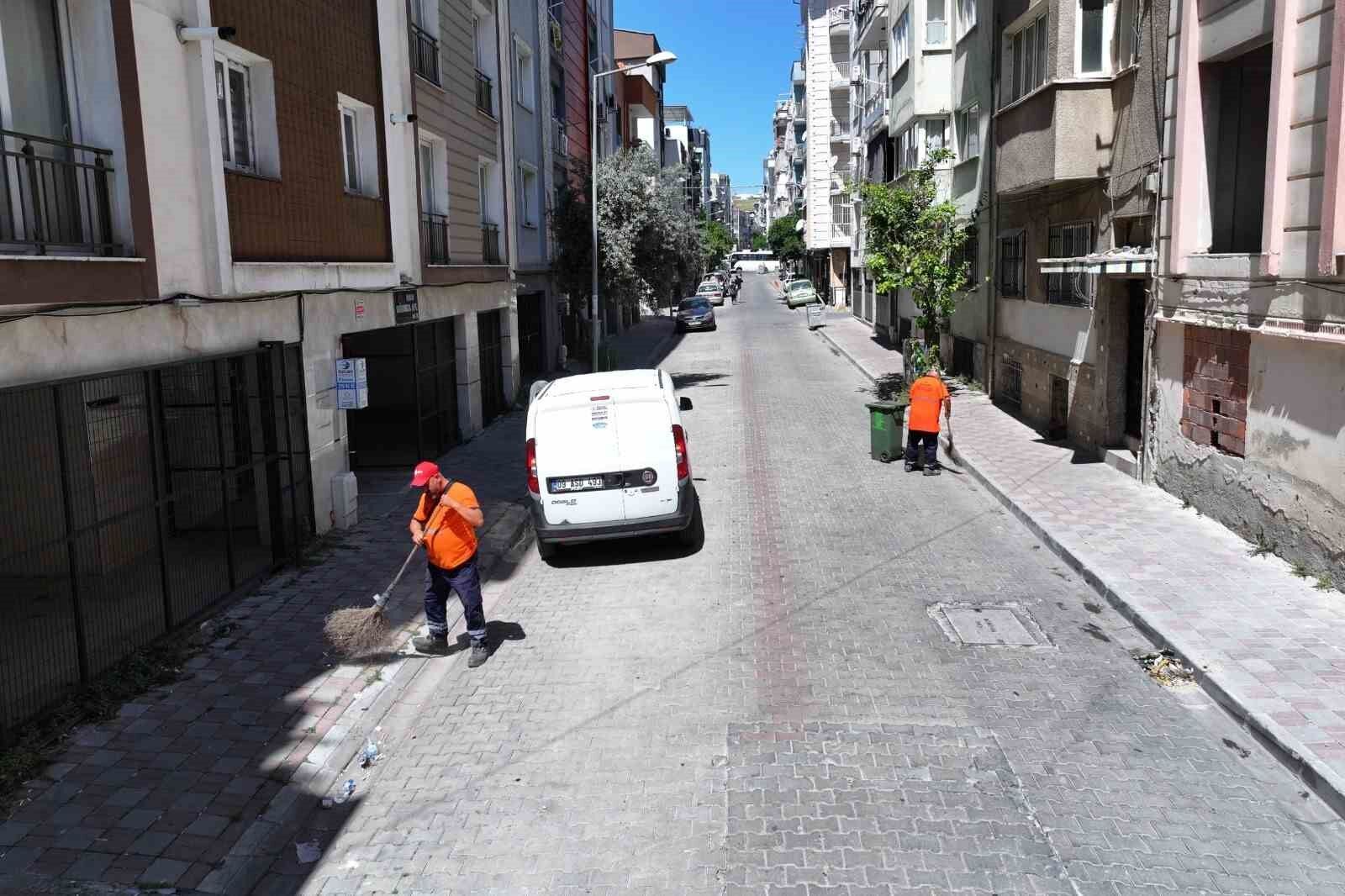 Efeler Belediyesi Temizlik I Sleri Mudurlugu Calismalarini Surduruyor 1781522109617 800904