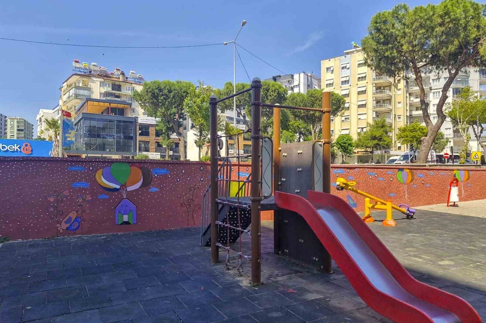 Efeler In Park Ve Yesil Alanlarinda Duzenleme Calismalari Suruyor 1780565708502 88511