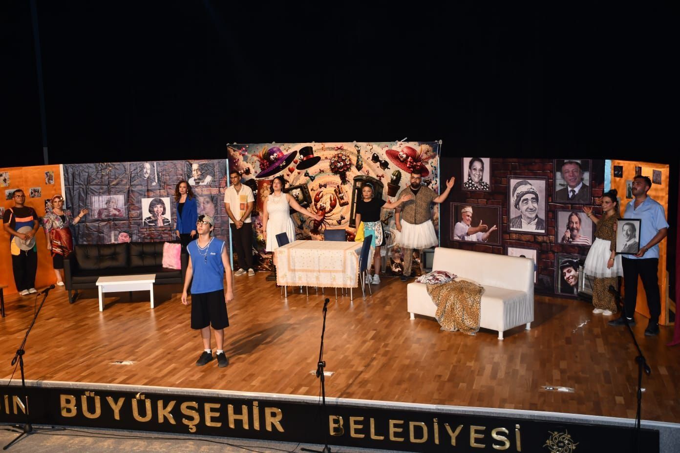Figaronun Dunuru Adli Oyun Didimlilere Hos Saatler Yasatti 673486 9Ac2C4