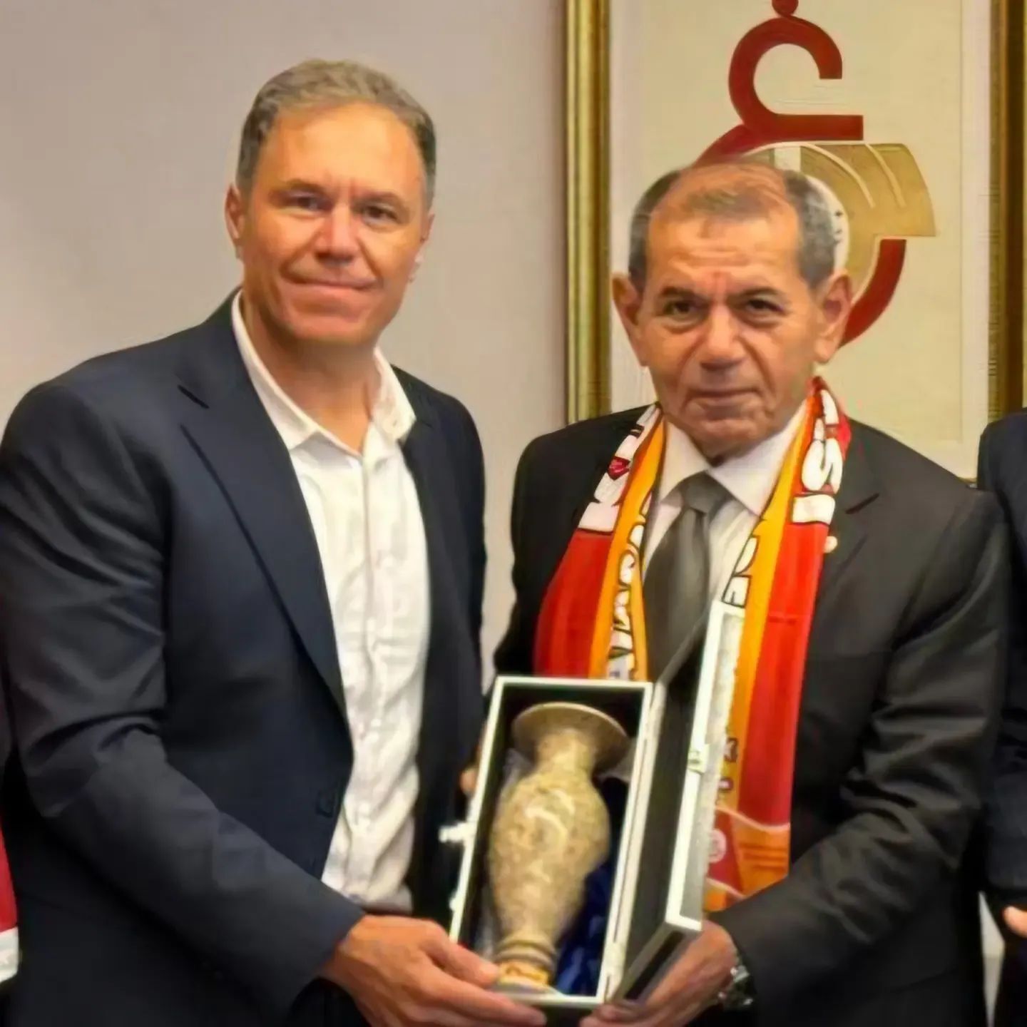 Galatasaray Taraftari Sampiyonluk Kupasini Bekliyor 670969 9E5E88