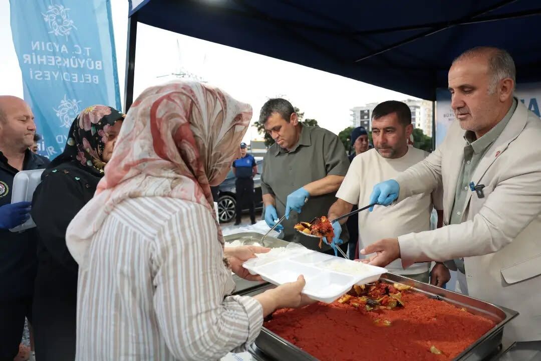 Incirliovada Muharrem Ayi Iftari Duzenlendi 672704 5E500A