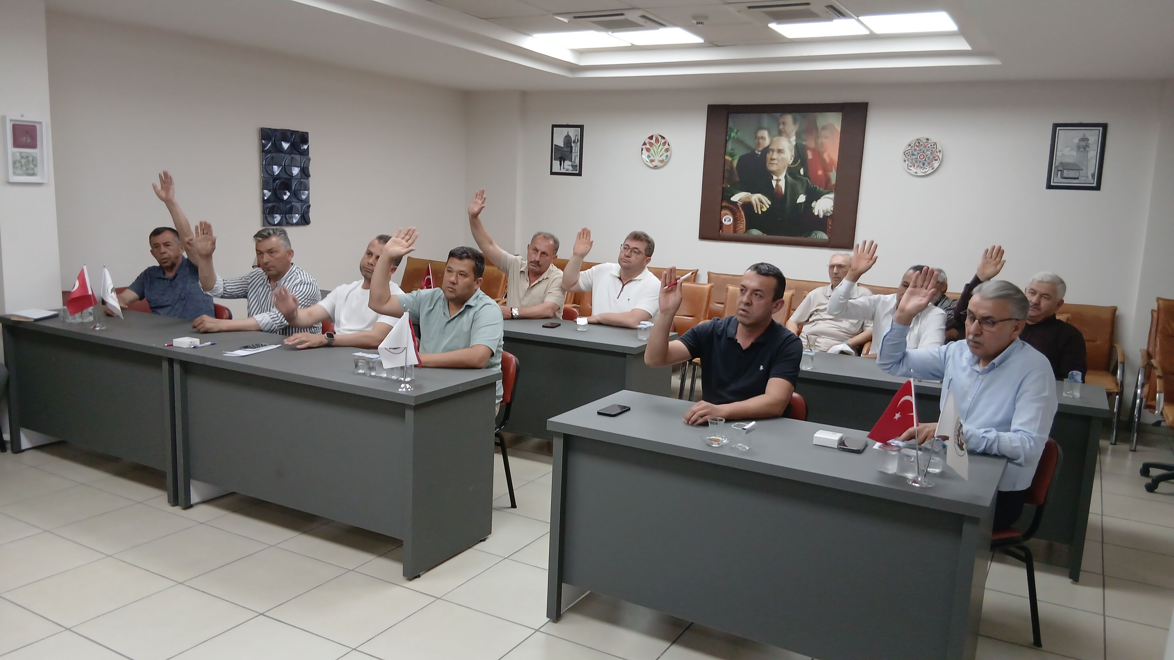 Karacasu Belediye Meclis Uyelerinin Alacagi Ucret Belli Oldu 667306 8E307E