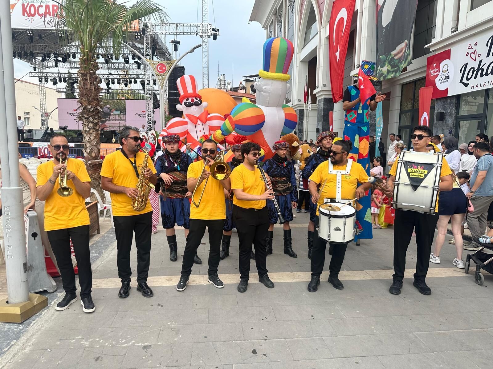 Kocarli Festivali Kortejle Basladi 673545 C8E402