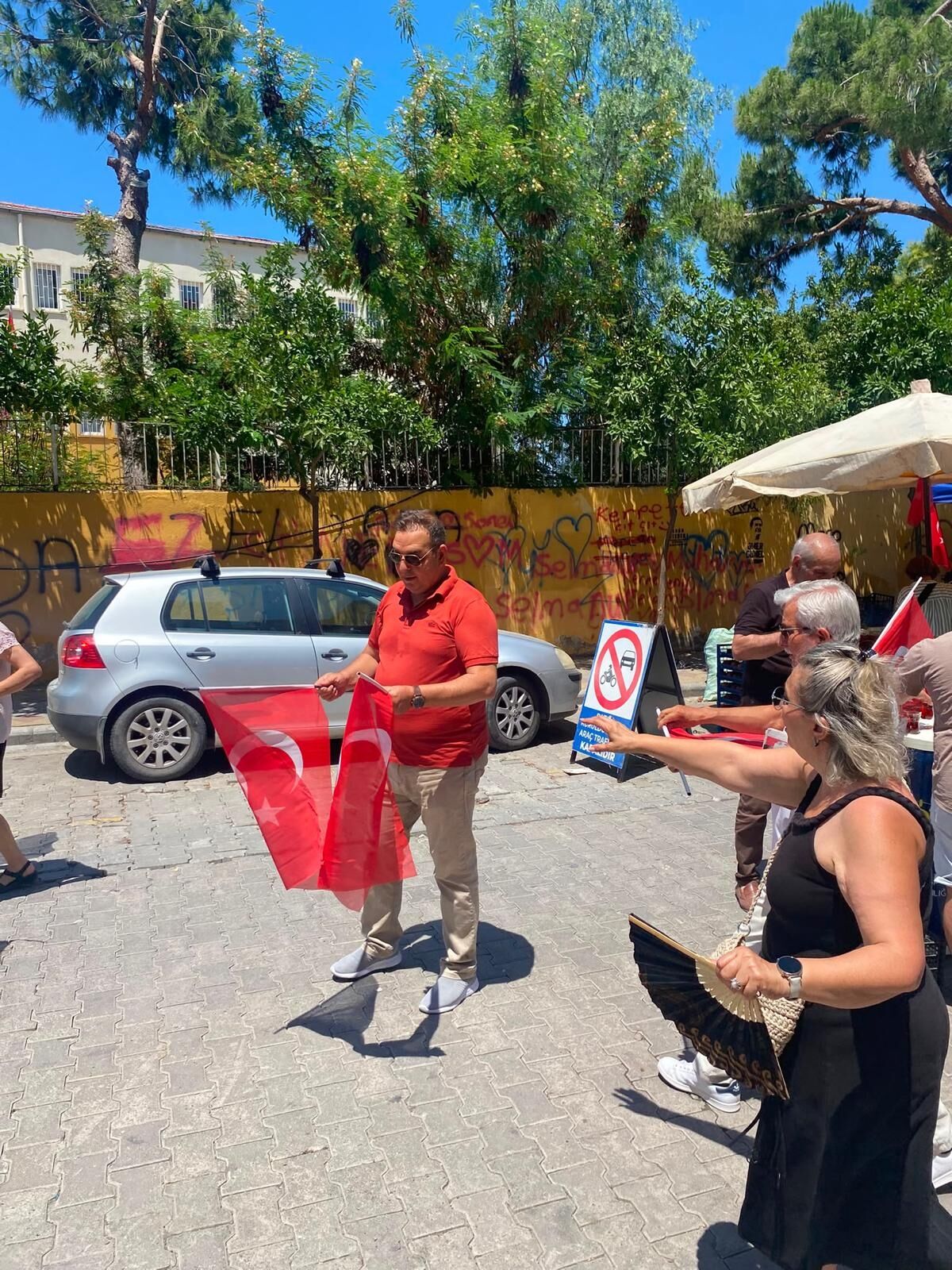 Kusadasi Iyi Partiden Bayrak Aciyoruz Seferberligi 673164 138C3D