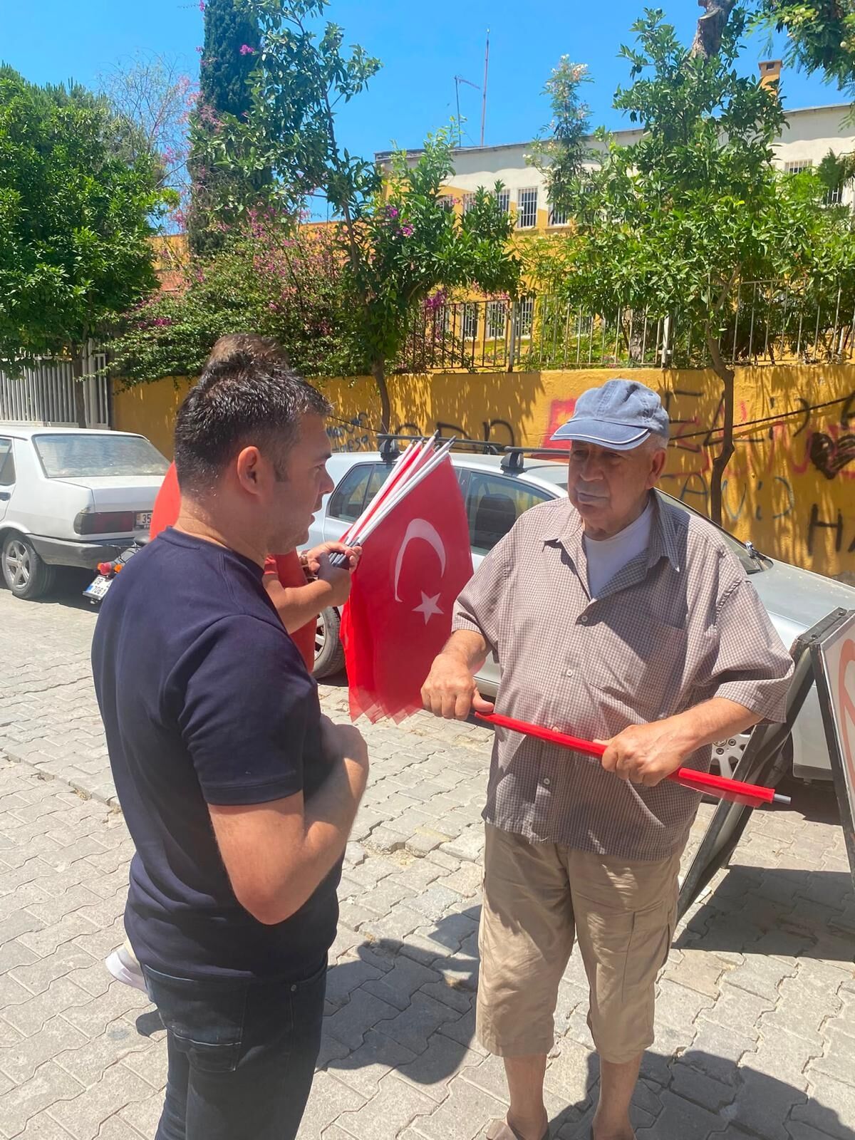 Kusadasi Iyi Partiden Bayrak Aciyoruz Seferberligi 673164 Ce3B7B