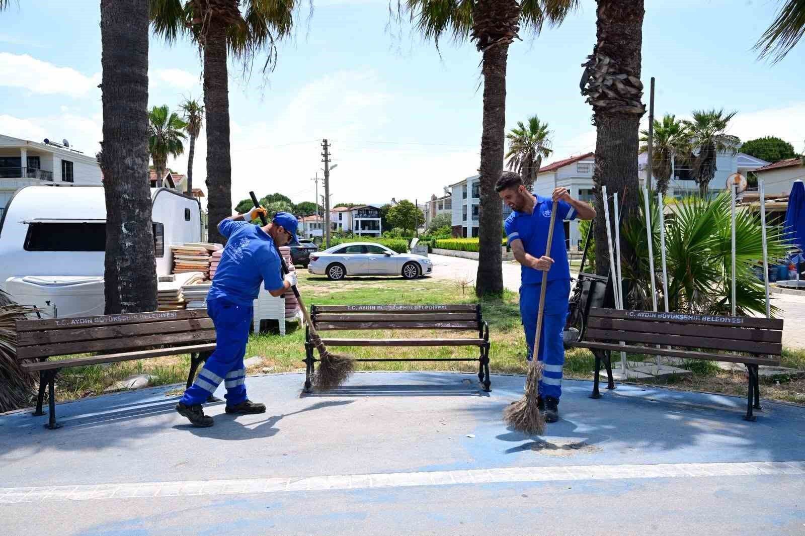 Kusadasi Nda Sahil Ve Yuruyus Yollarinda Kapsamli Bakim Calismasi 1781959505010 401324
