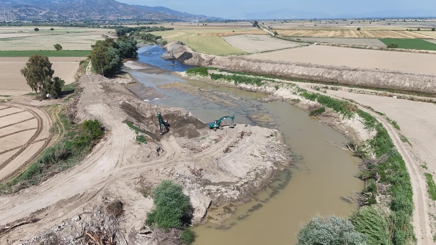 Menderes Nehri Nde Islah Calismalari Suruyor 1780382103749 208008