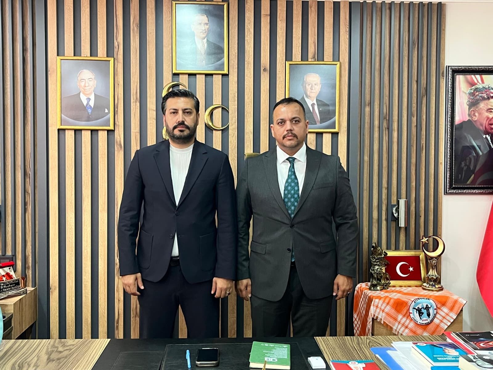 Mhp Efelerde Bayrak Degisimi 673707 643F3B