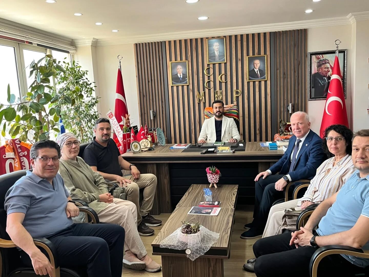 Mhpye Aydinli Eczacilardan Ziyaret 670942 Cb86Da
