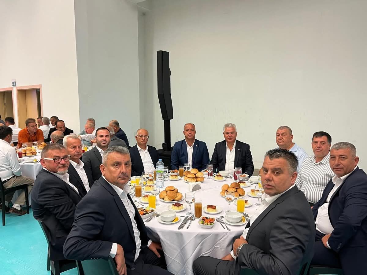 Soforler Odasi Baskani Turandan Tsof Baskani Yiginere Guclu 668395 1F2121