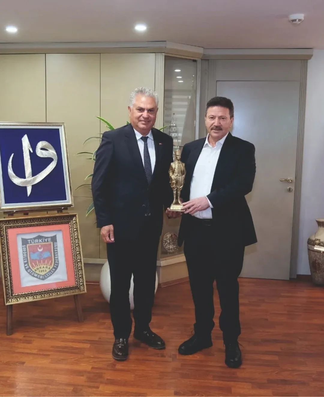 Soforler Odasi Baskani Turandan Tsof Baskani Yiginere Guclu 668395 45596E
