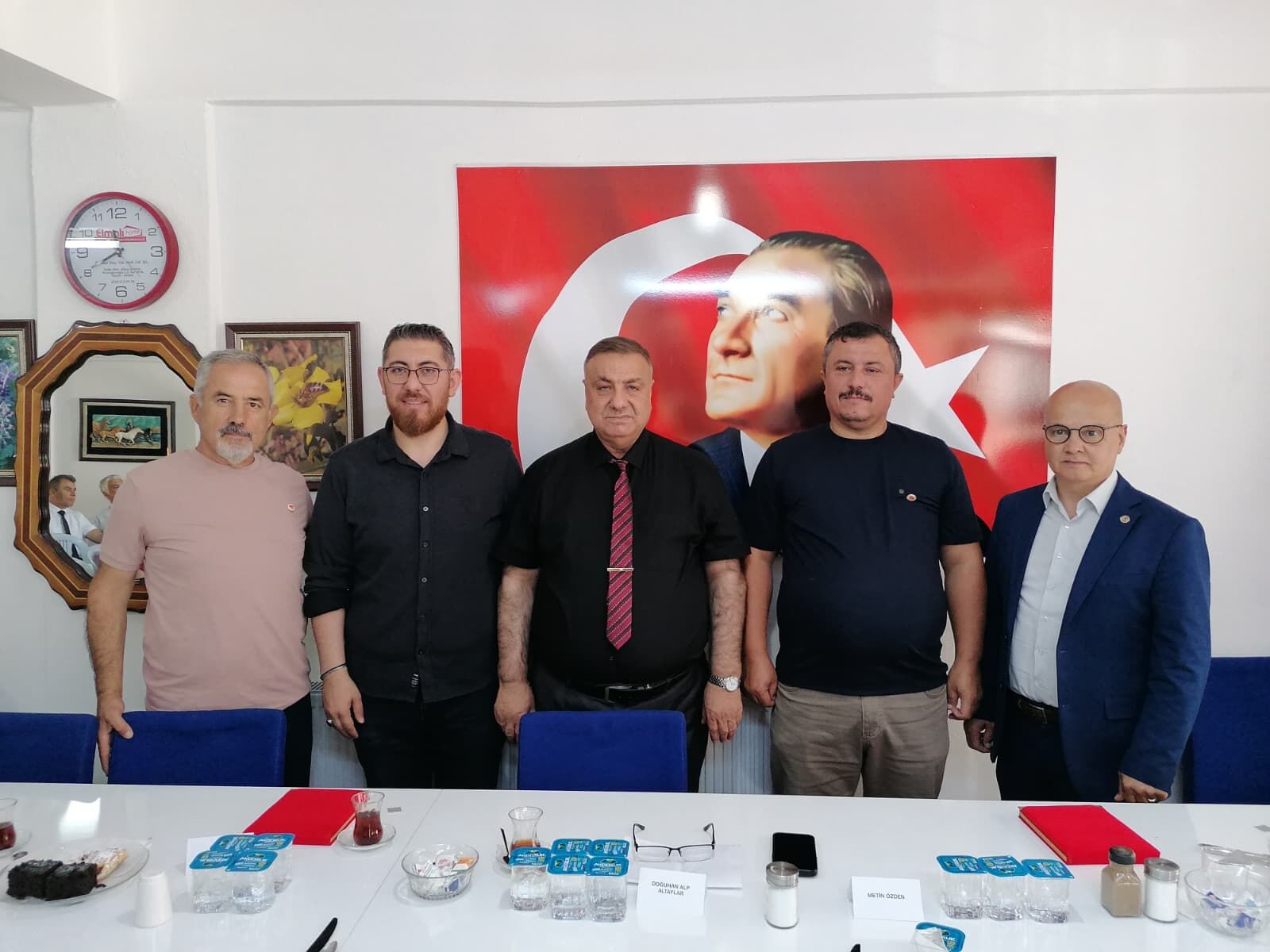 Temad Basinla Bulustu Sizler Sokagin Sesiniz 671781 6D3De9