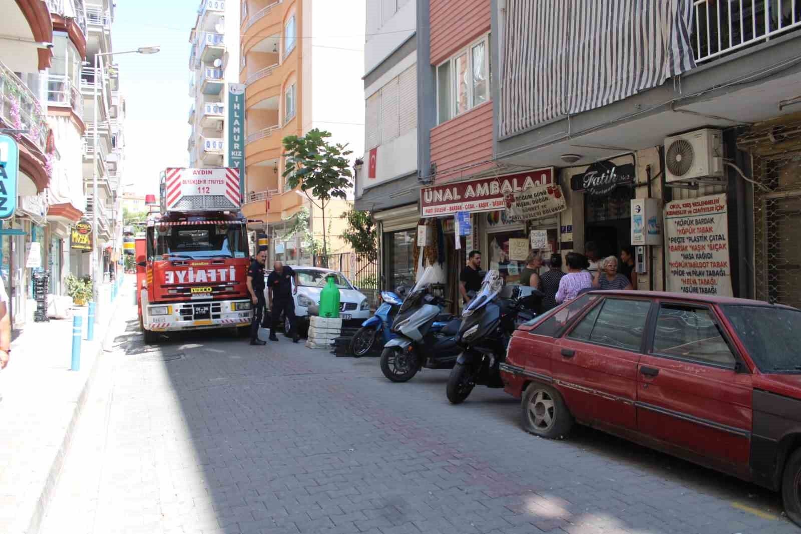 Ailesi Oldu Sandi Yasli Kadin Hastaneden Cikti 1784283909751 605582