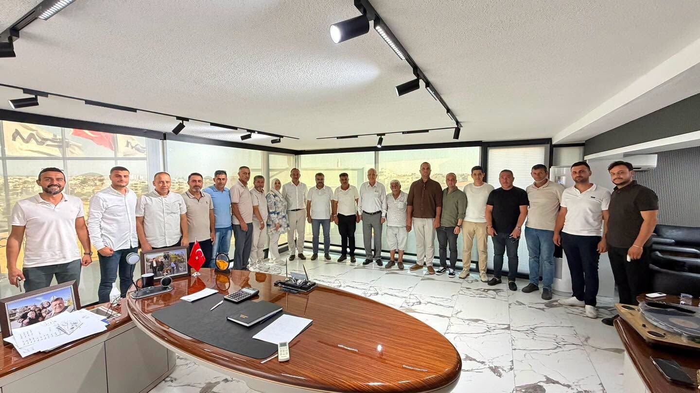 Ak Partili Ozmenden Didimde Esnaf Ve Muhtar Ziyaretleri 676576 58Ffbf