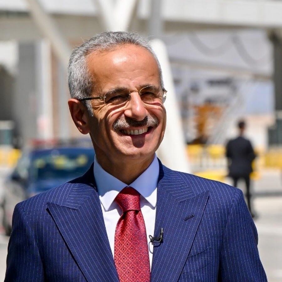 Aydin Denizli Otoyolu Iki Yasinda Bakan Uraloglu 163 Kilomet 677830 5Dc648