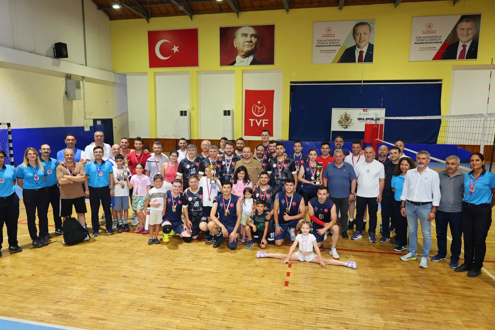 Aydin Emniyeti Sampiyon Oldu 675270 6Db469