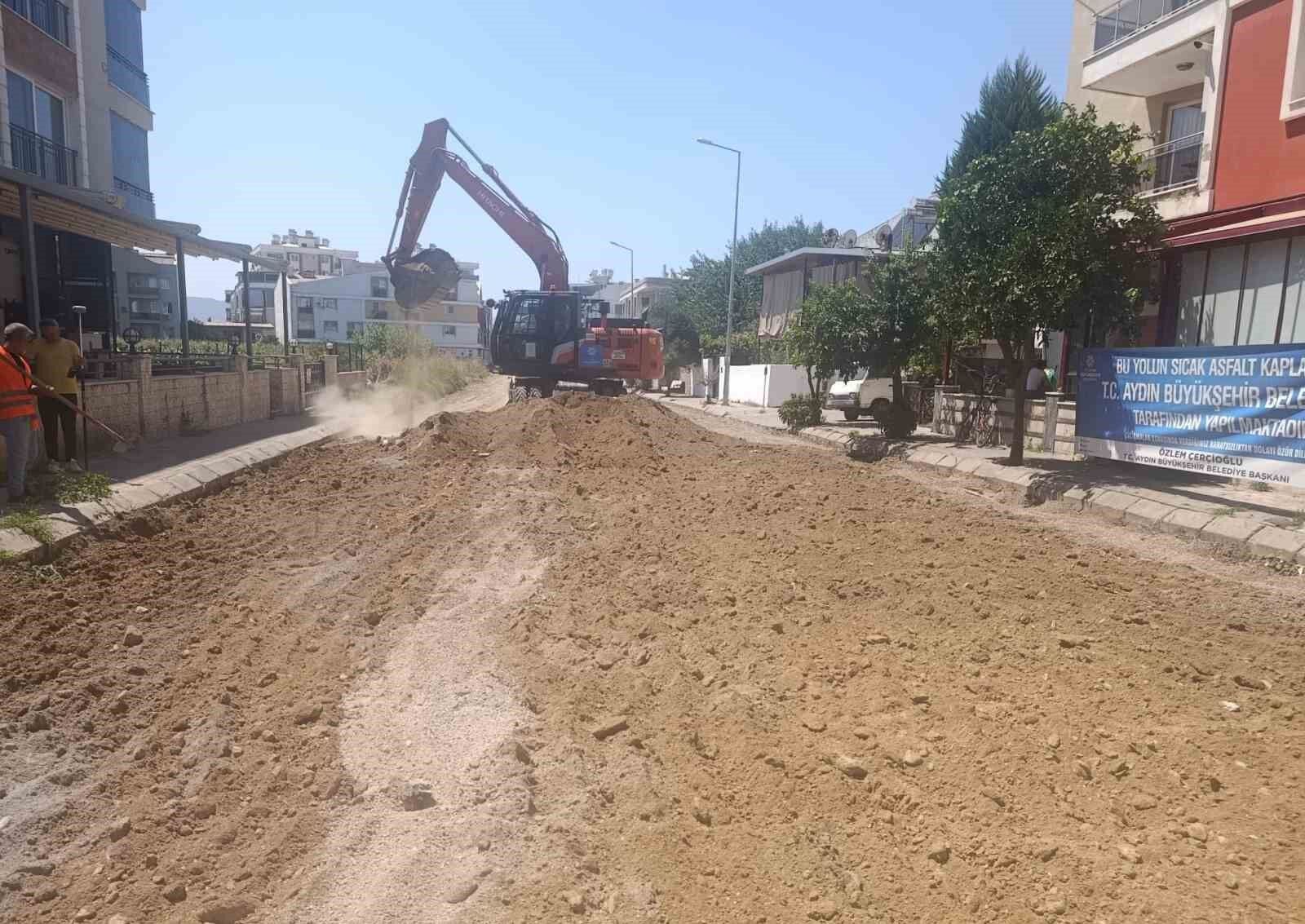 Aydin In Dort Bir Yaninda Yol Calismalari Suruyor 1783953302904 64351