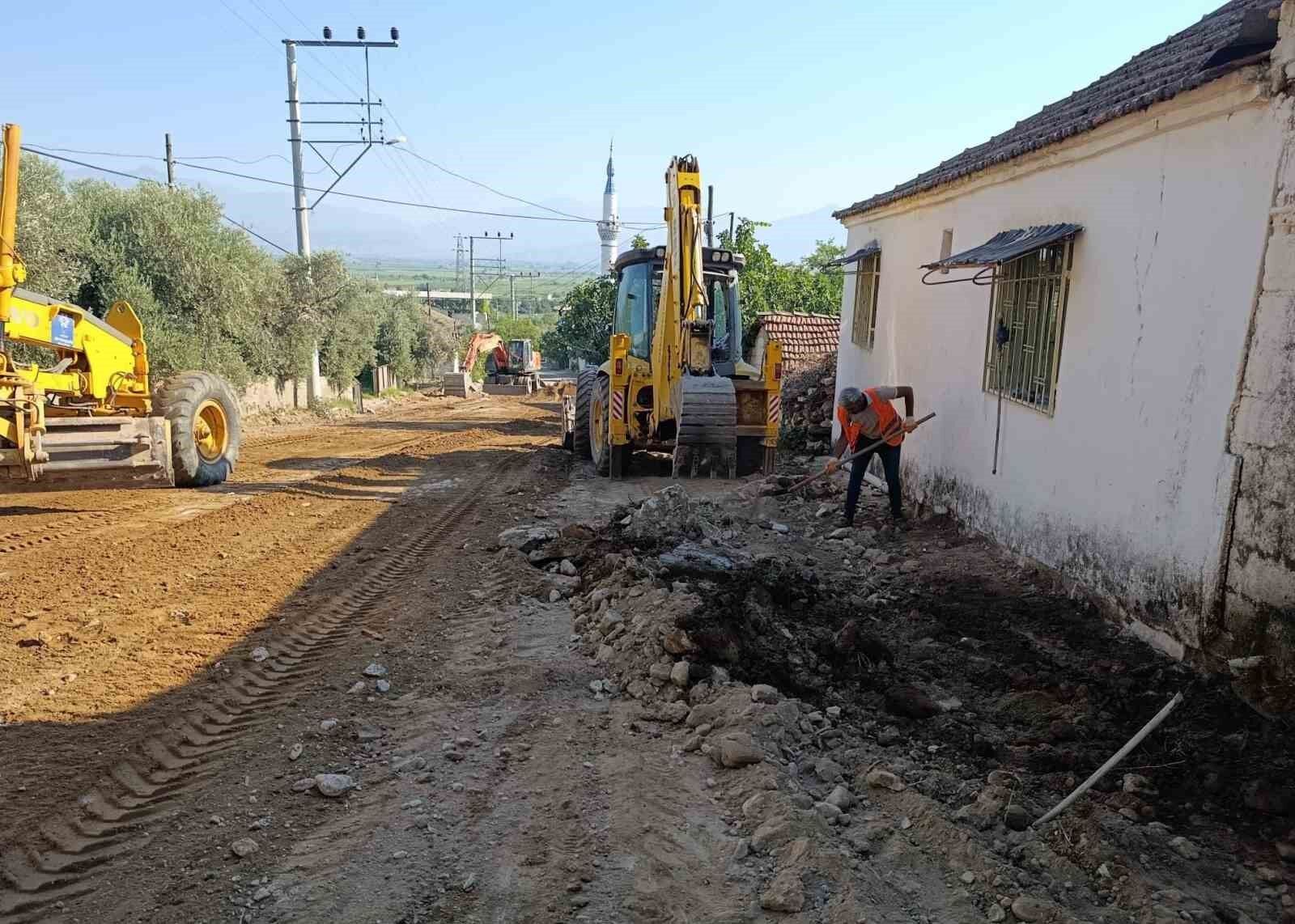 Aydin In Dort Bir Yaninda Yol Seferberligi Suruyor 1783758303320 765418
