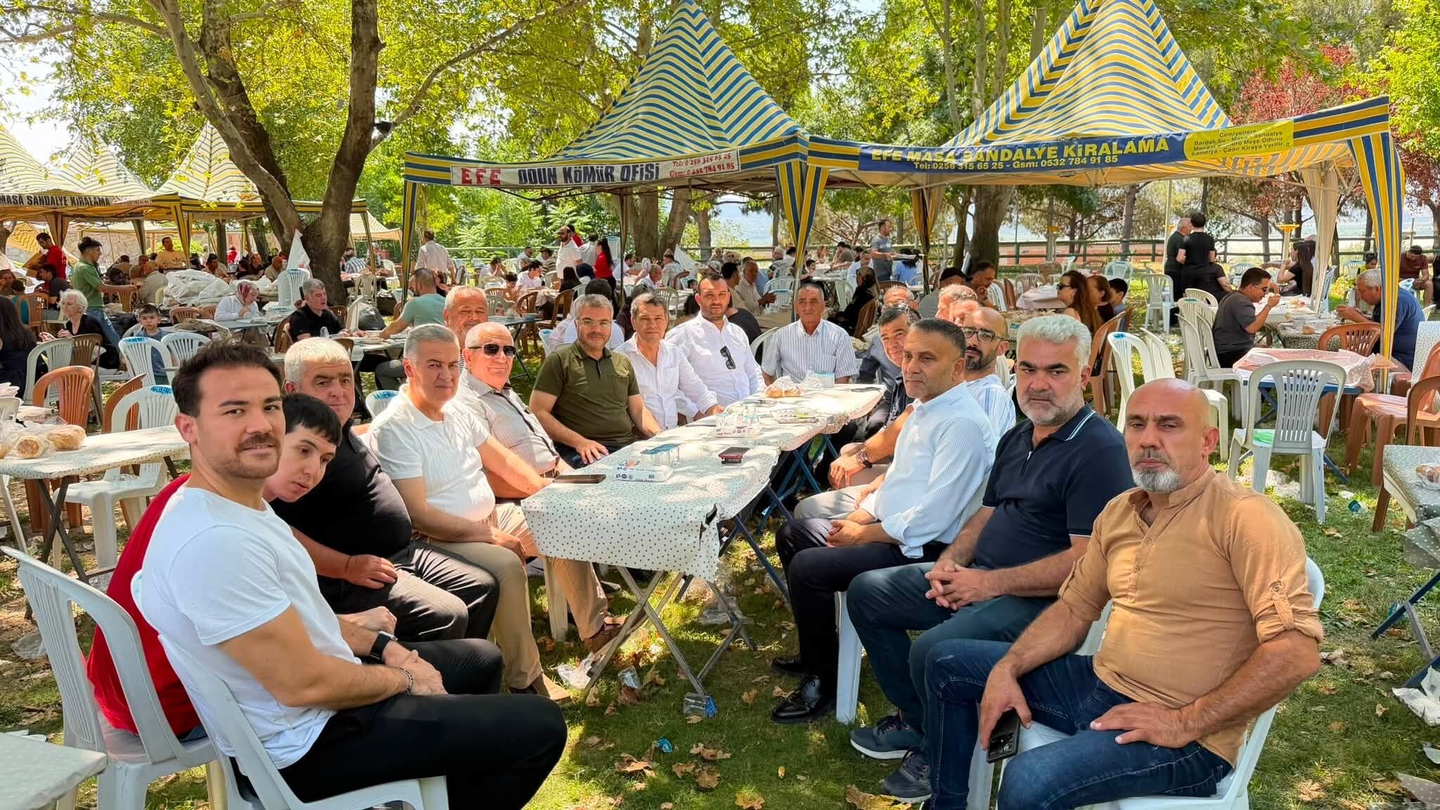 Aydinda Eski Belediye Baskanin Mutlu Gunu 675821 529197