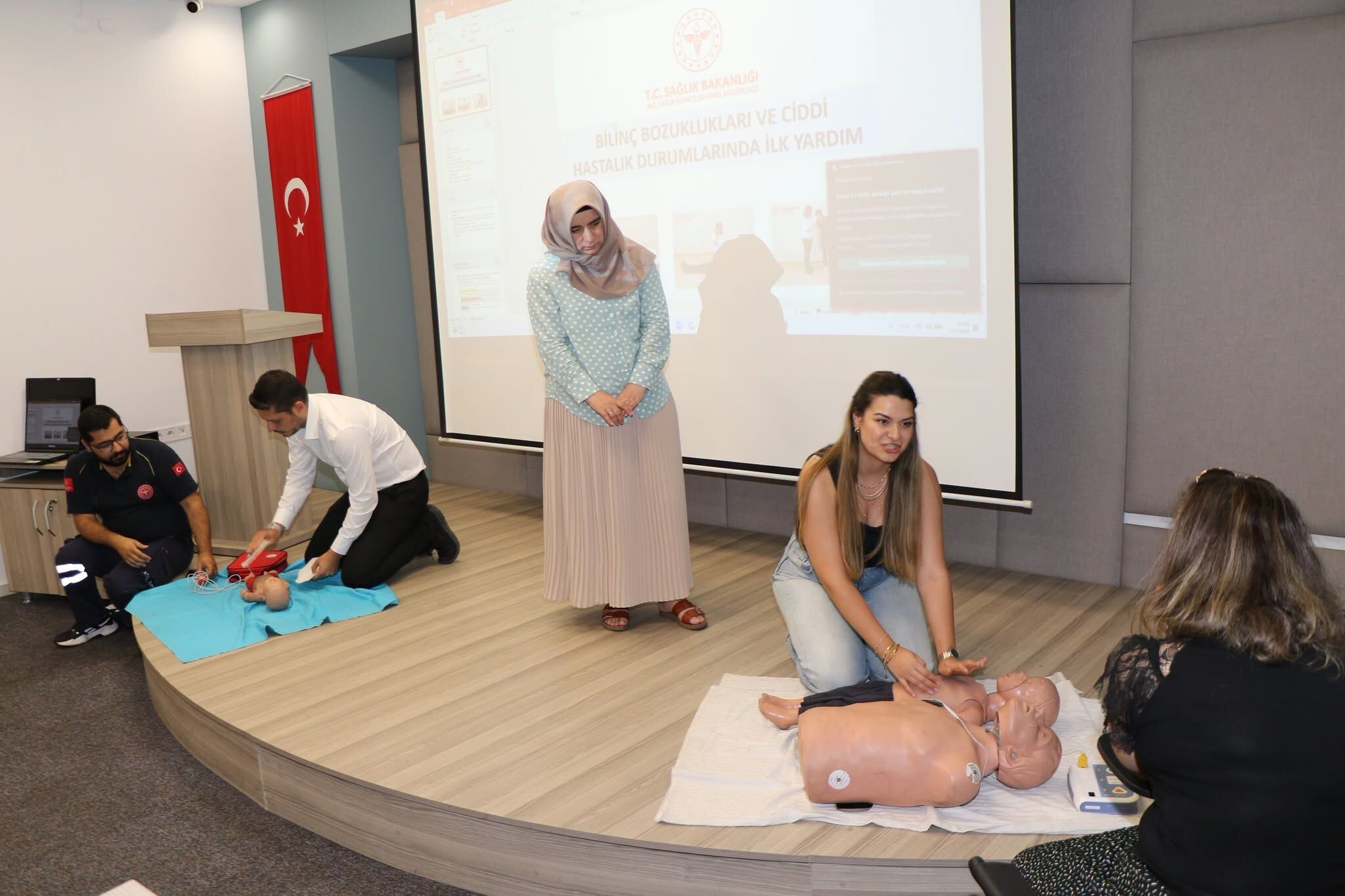 Ayto Uyelerine Temel Ilk Yardim Egitimi 676847 A57C4C