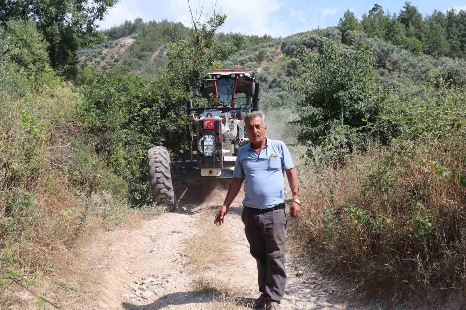 Bozdogan Belediyesi Nden Orencik Te Bahce Yolu Calismasi 1783581904083 447729