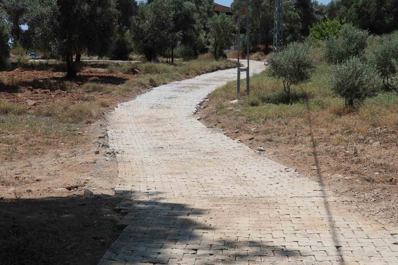 Bozdogan Guvenir De Yol Calismasi Tamamlandi 1783926905346 911875