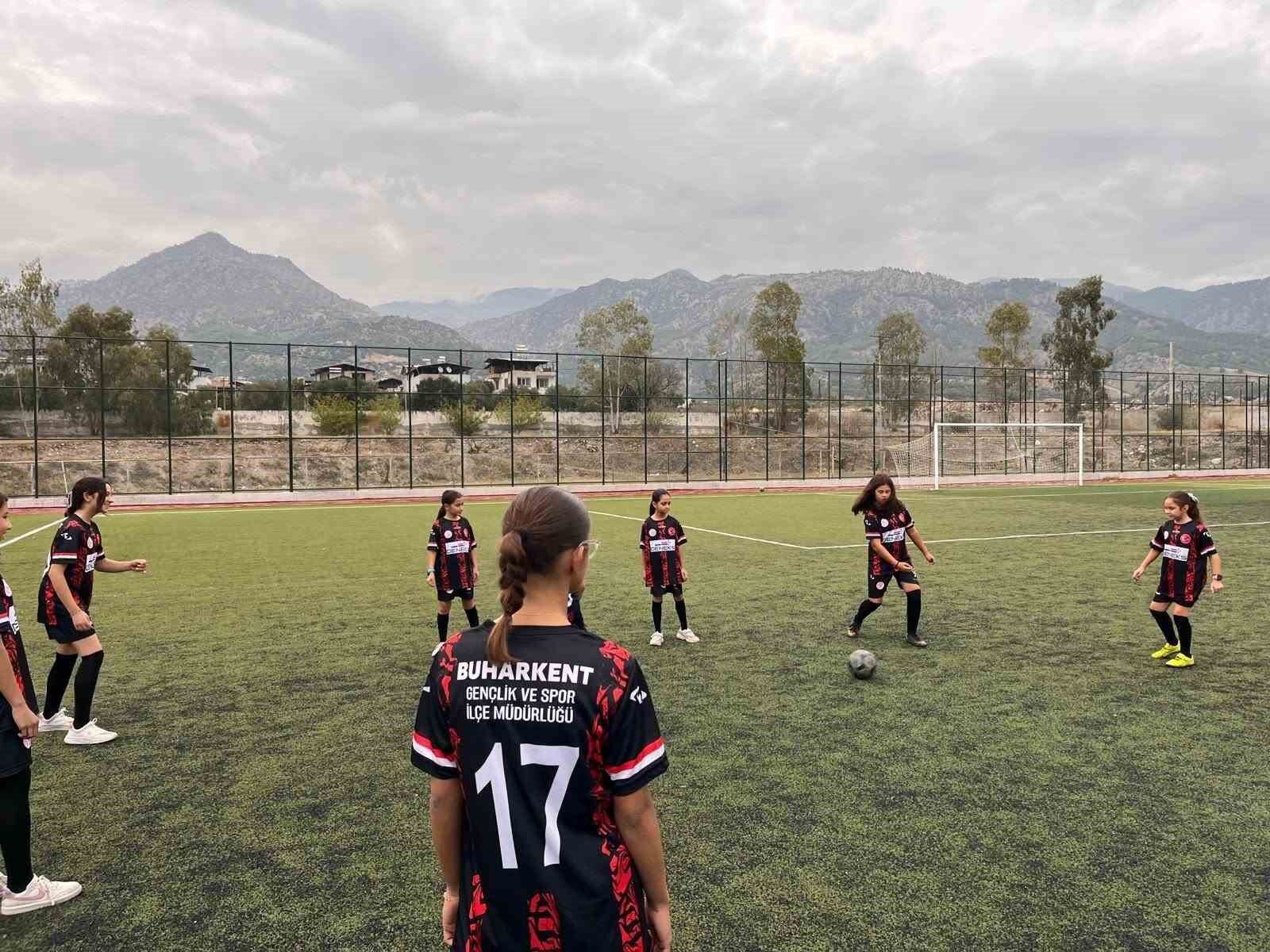 Buharkent Te Uyusturucuyla Mucadeleye Futbol Destegi 1783867203977 784139