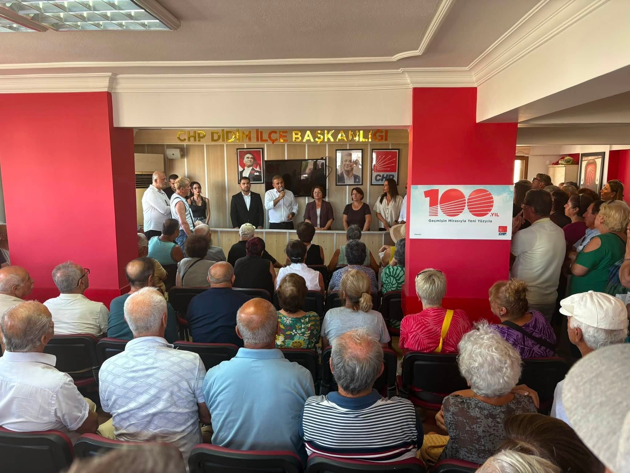 Chp Didimde Orgut Iradesi Toplantisi Ilce Baskani Demirden S 676575 0173A9