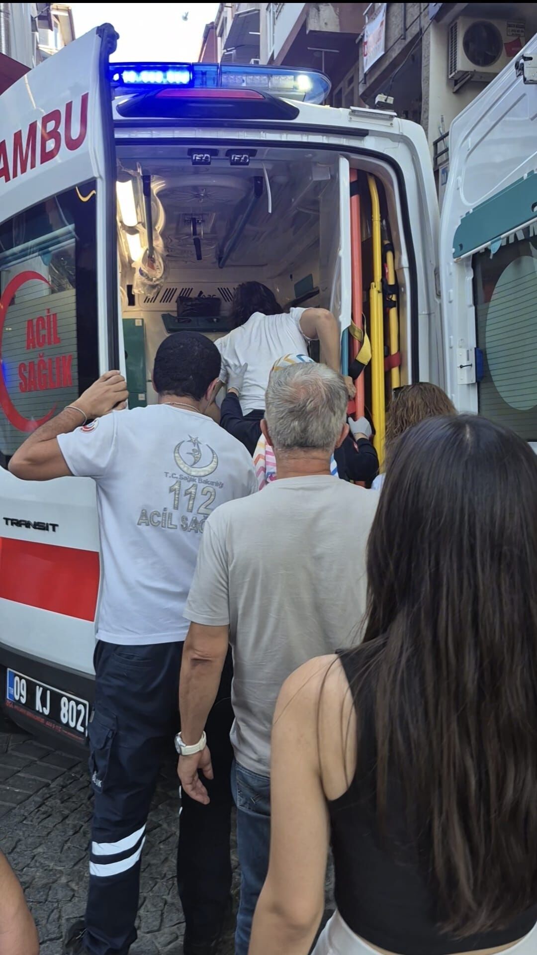 Chp Il Sekreteri Saatcinin Konusmasi Sirasinda Fenalasti 678771 35F168