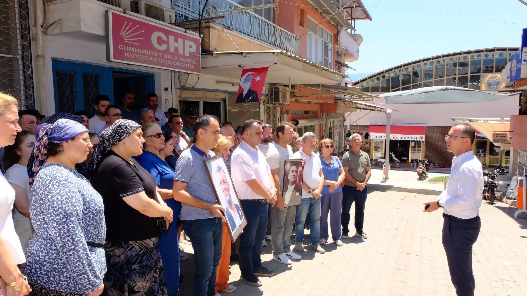 Chp Kuyucakta Toplu Istifa Baskan Doganca Ve Meclis Uyeleri 682315 E85E8A