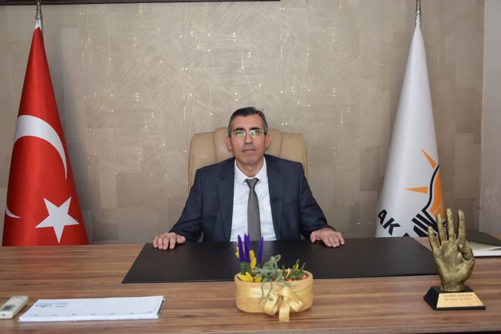 Chpli Bozdagdan Ak Partili Cinka Dogalgaz Yaniti Tarla Da Iz 678060 30Ba15
