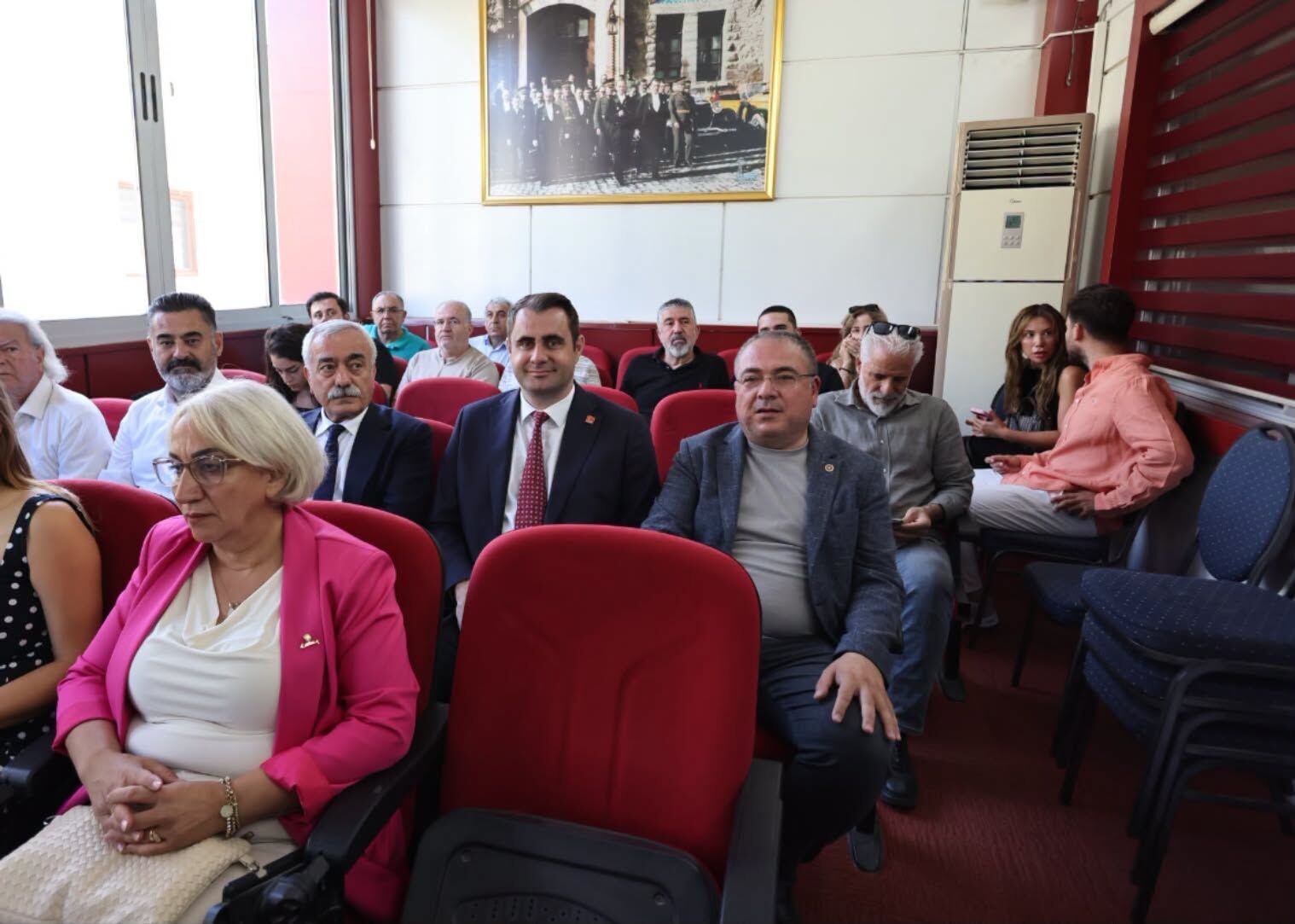 Chpli Karakoz Seferihisardaki Secimi Takip Etti 676106 99Fcf1