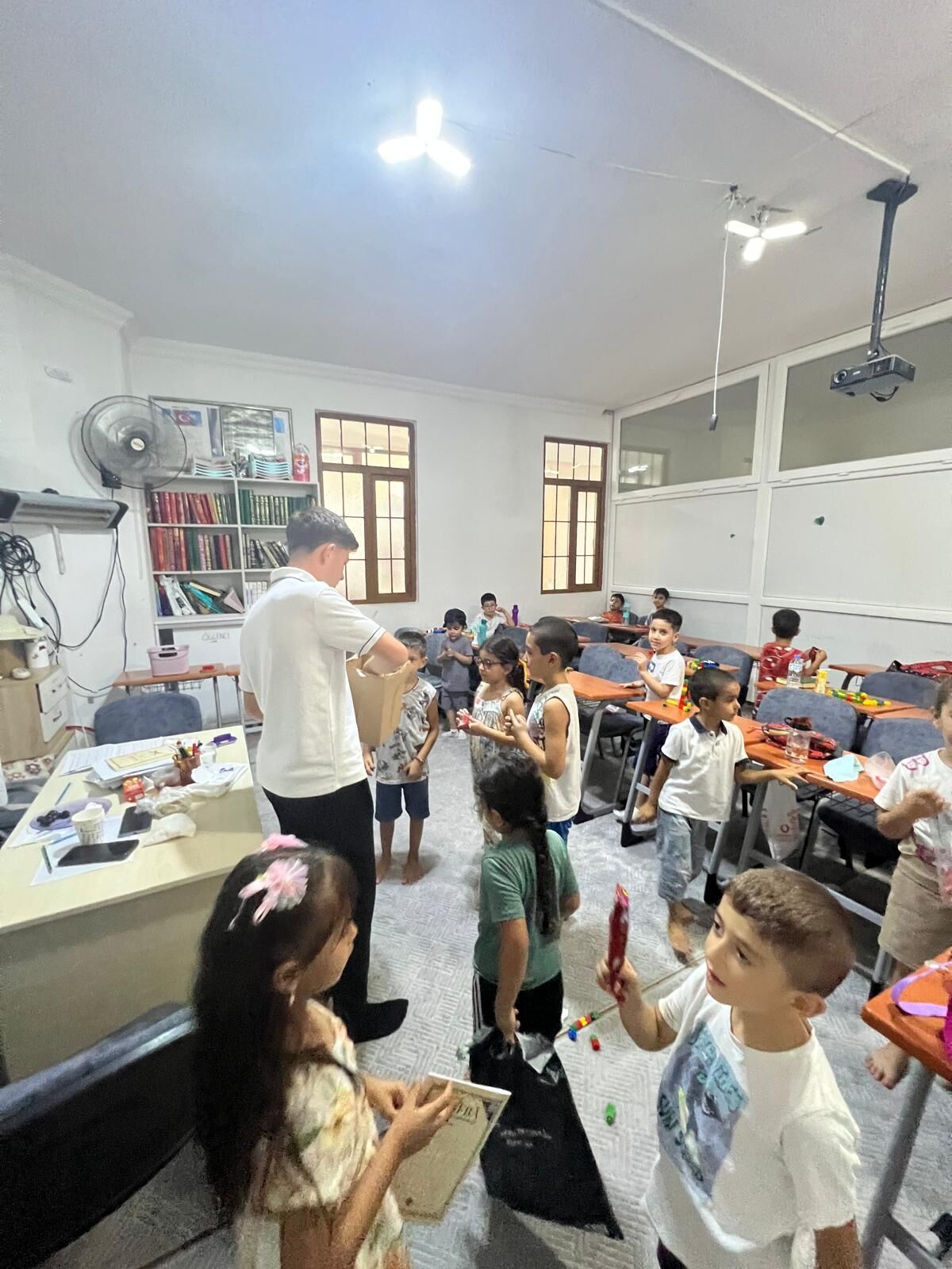 Didim Ak Partili Genclerden Yaz Kuran Kursu Kursiyerlerine D 681076 01D120