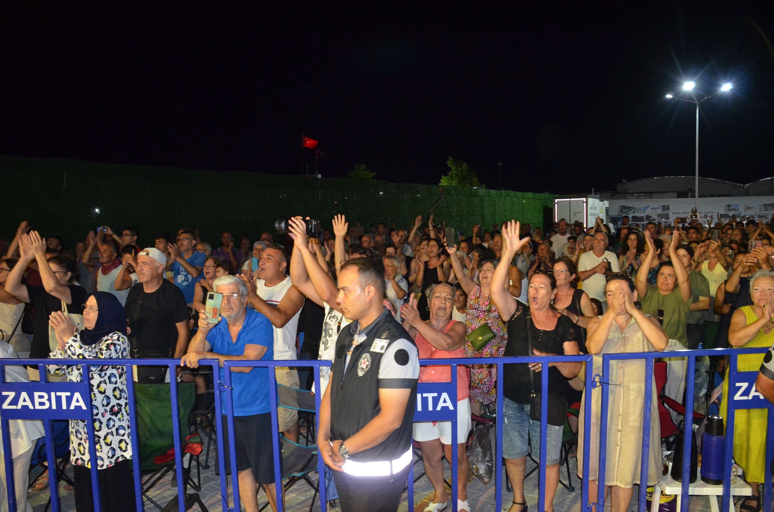 Didim Lavanta Ve Aromaterapi Festivali Konserle Basladi 675502 0C3E54