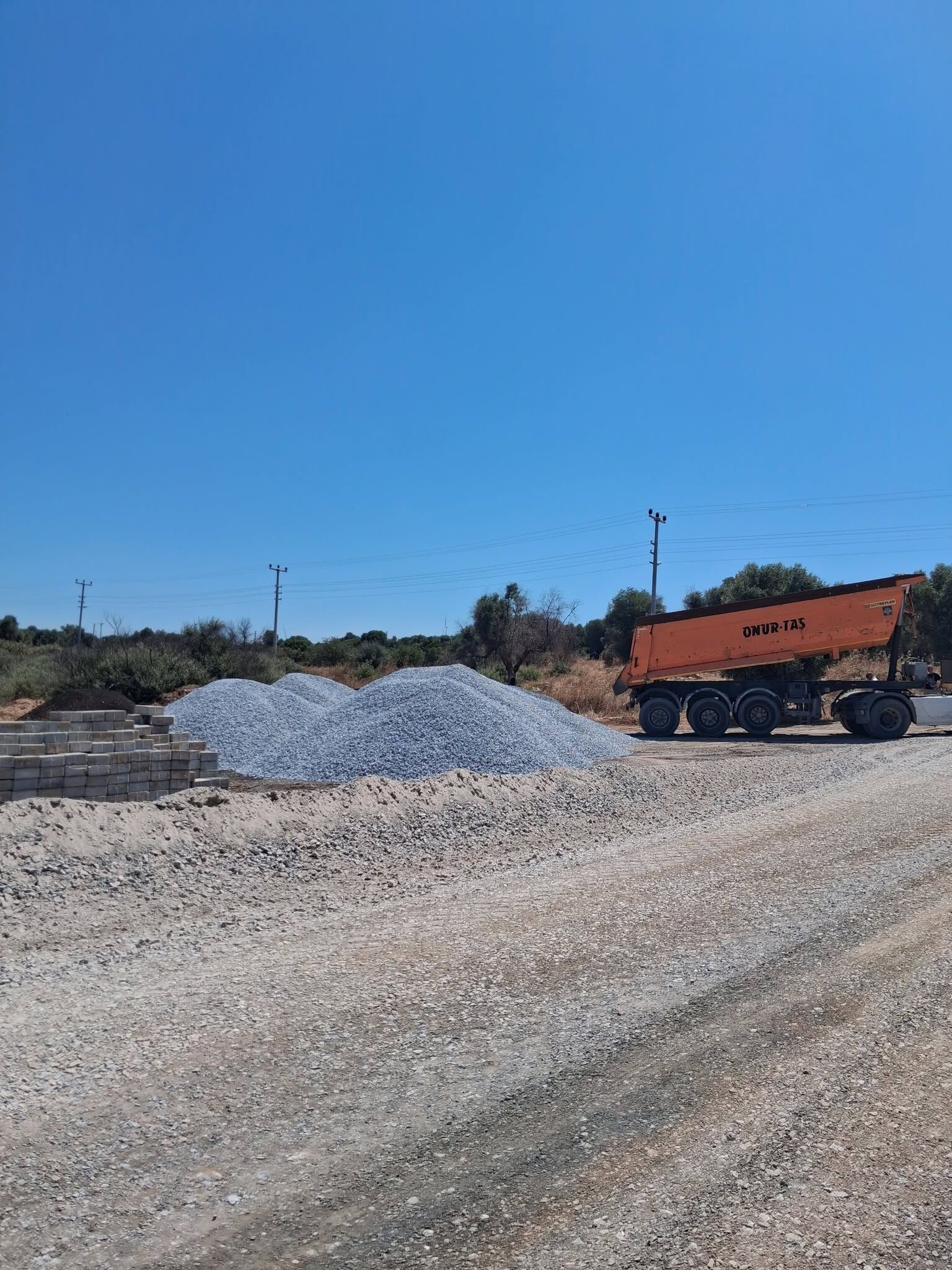 Didimli Emlakcilardan Baskan Cerciogluna Yol Tesekkuru 682420 1B0C02