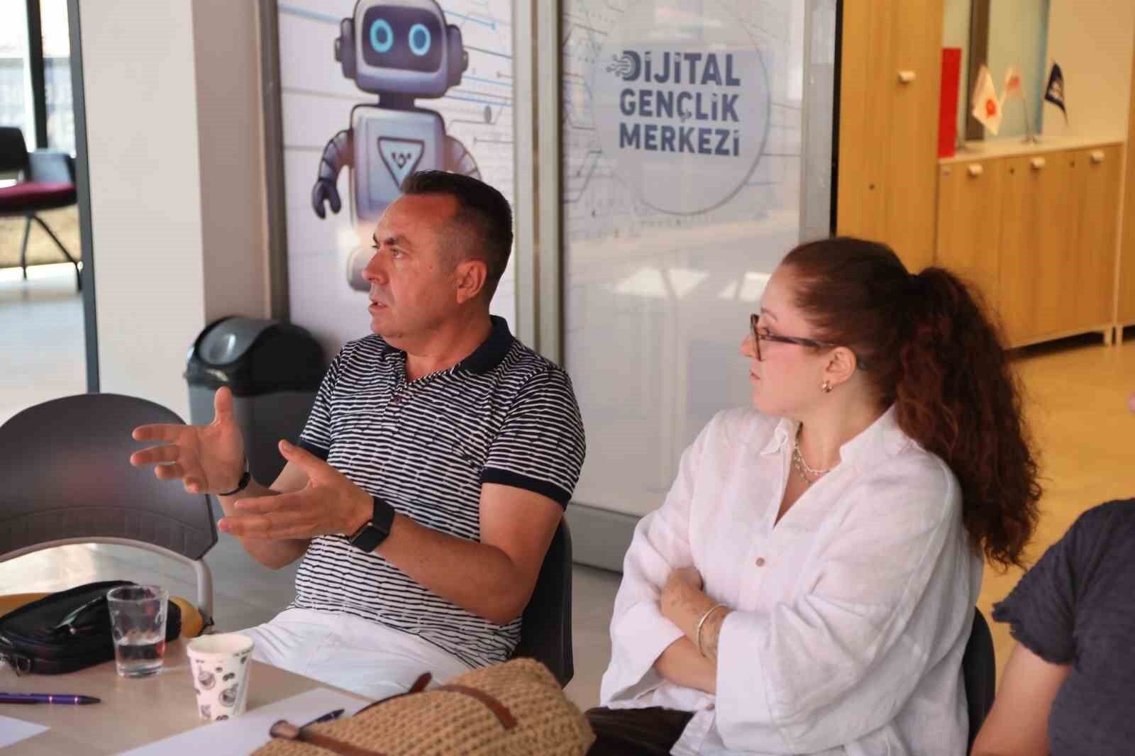 Efeler Belediyesi Nden Ozel Egitim Personeline Psikolojik Destek 1783086008196 635742