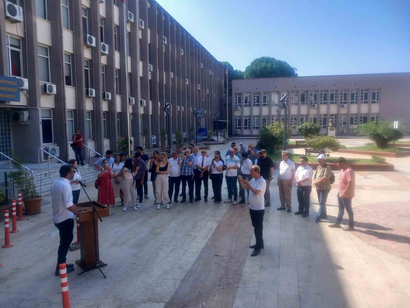 Erkek Eegemen Meslekte Denge Degisti Aydin Basininda Kadinlar Cogunlugu Ele Gecirdi 1784960125849 754530