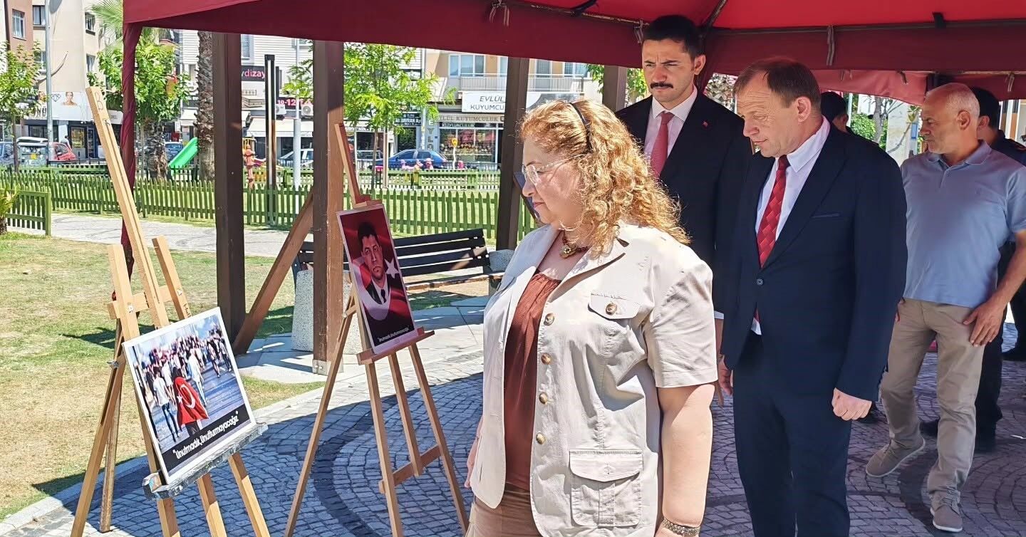 Germencik Te 15 Temmuz Fotograf Sergisi Acildi 1783874403638 295271