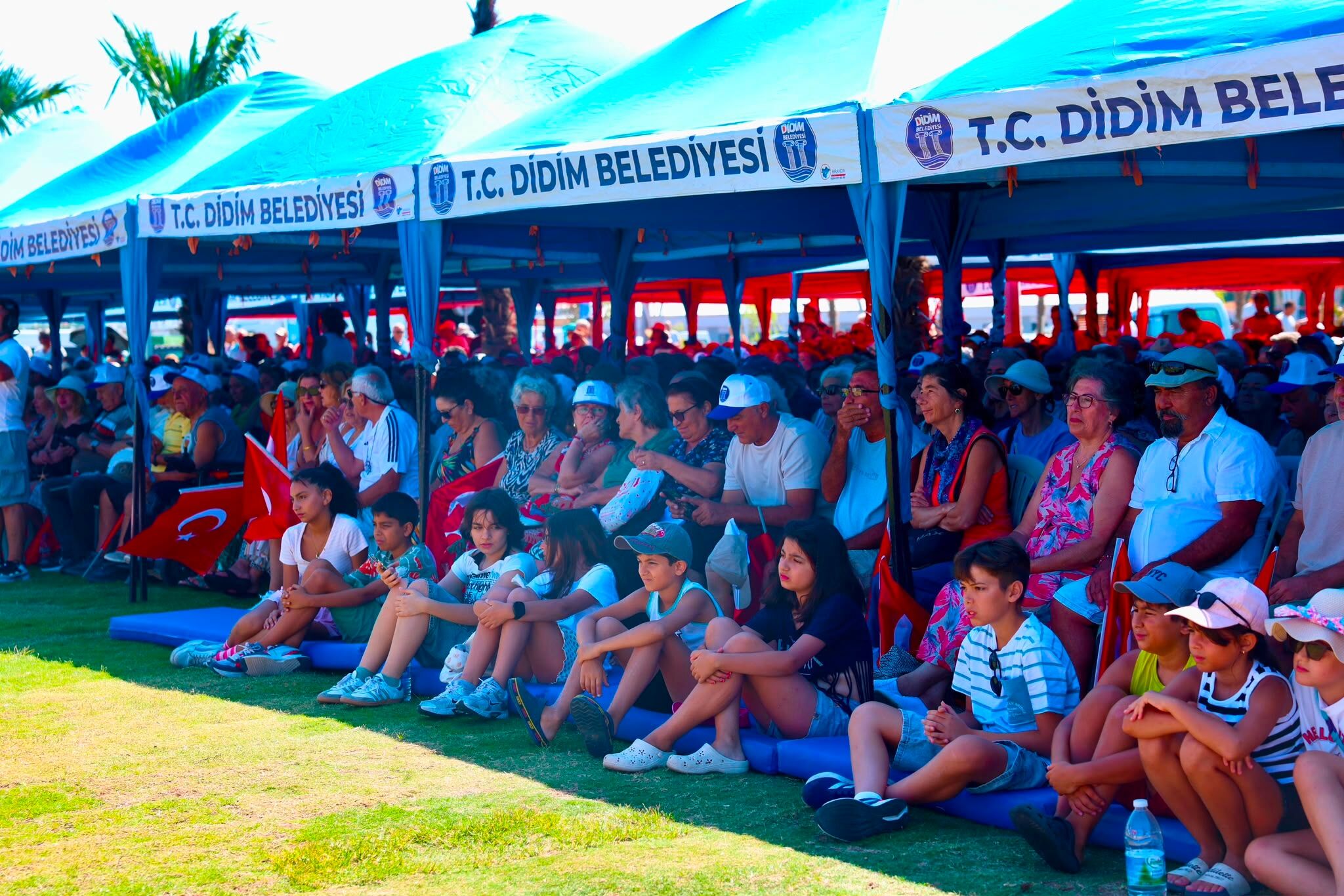 Halk Tv Ekranlarinda Didim Ruzgri 677922 2C8E60