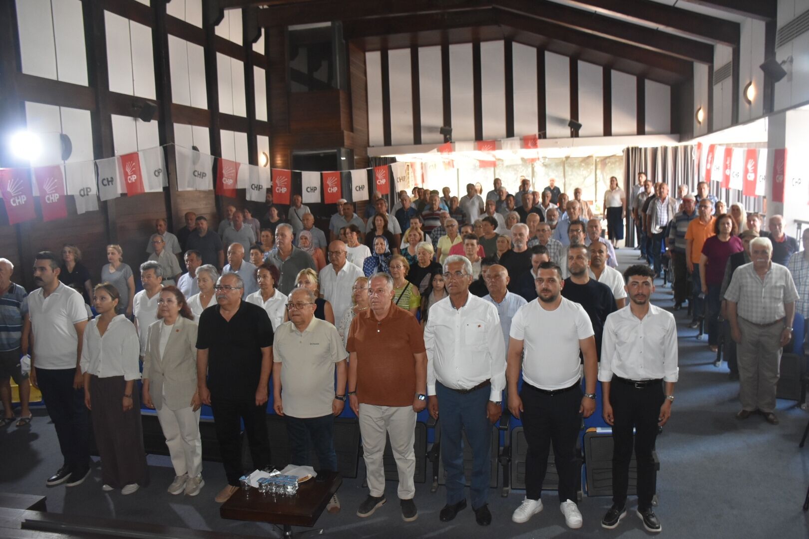 Hikmet Saatci Cumhuriyet Halk Partisi Bayir Asagi Gidiyor 676223 08C87D