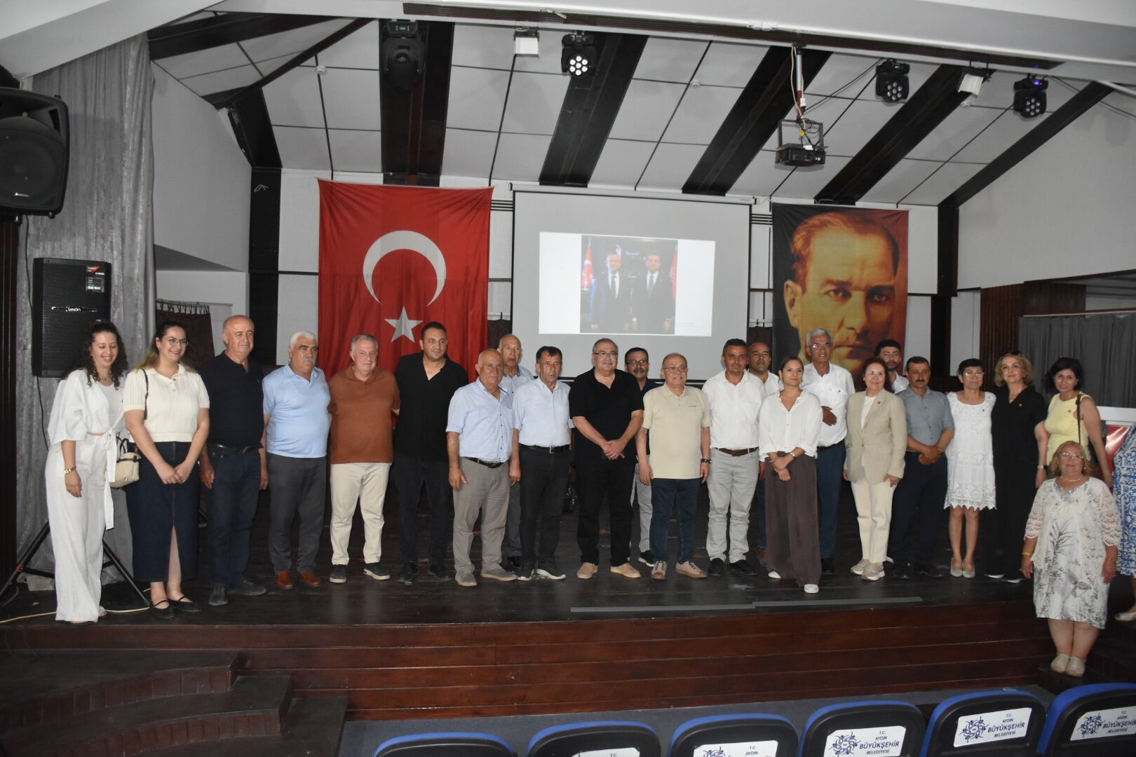 Hikmet Saatci Cumhuriyet Halk Partisi Bayir Asagi Gidiyor 676223 Fb7606