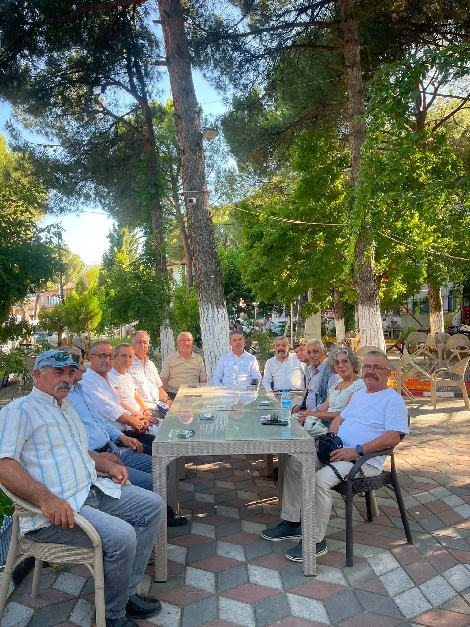 Iyi Parti Karacasu Ilce Baskanliginda Bayrak Degisimi Yeni B 679988 3C8868