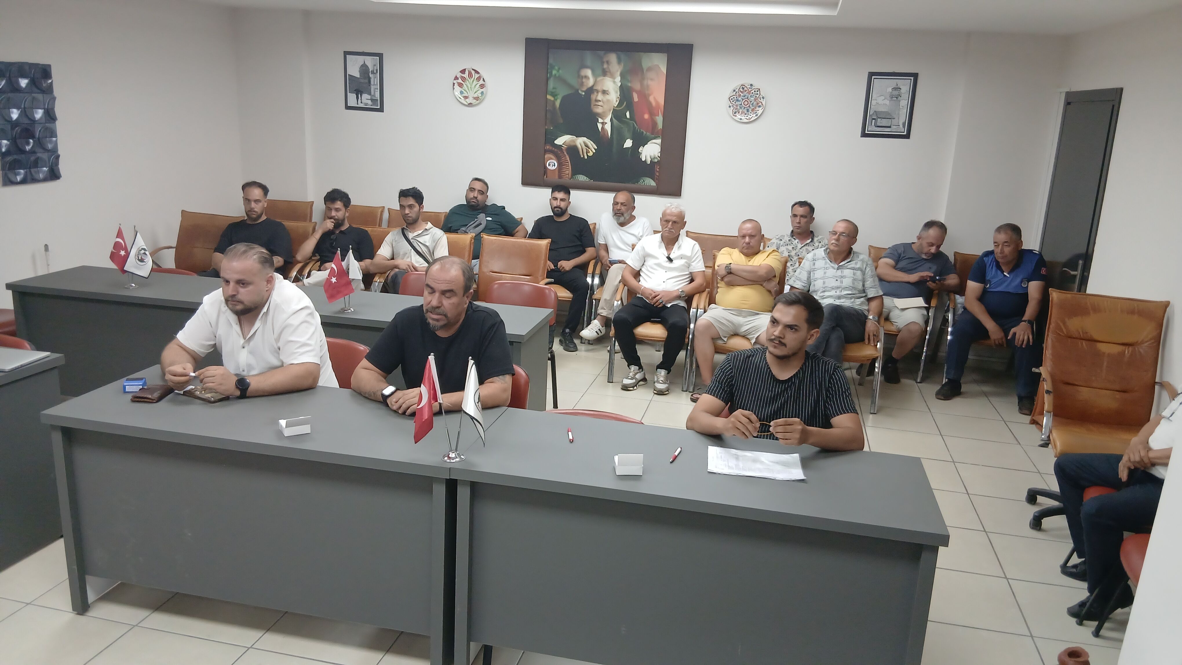 Karacasuda Gorulmemis Ihale Oyle Bir Fiyat Arttirdi Ki Duyan 679020 2825F6