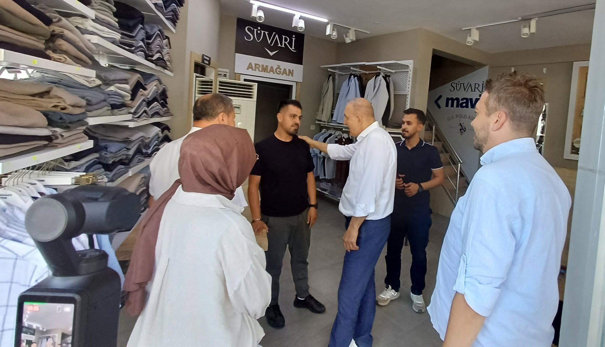 Karakas Koskte Esnaf Ve Vatandaslarla Bulustu 677874 53Aa5E