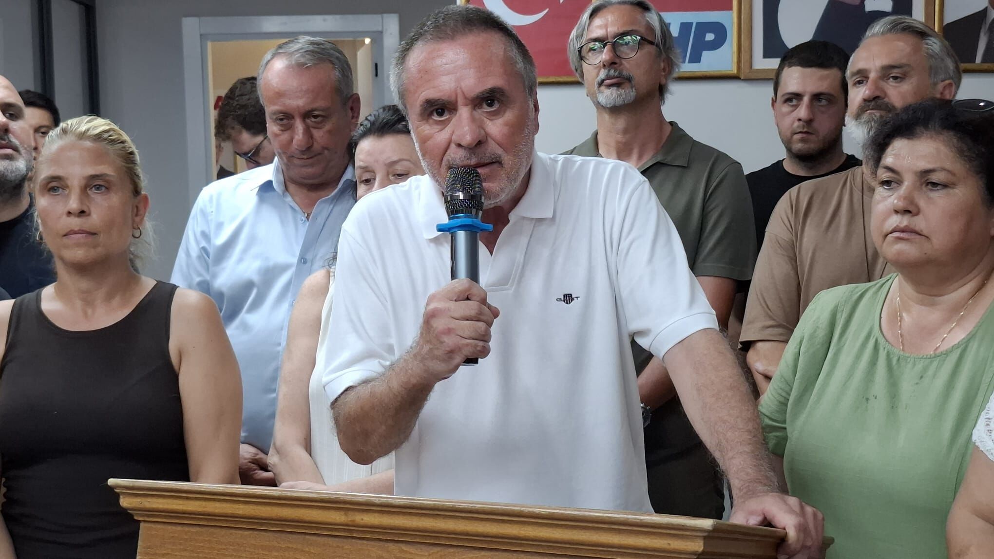 Kusadasi Chp Gurbilek Golgesinde Toplandi 678775 D1A10F