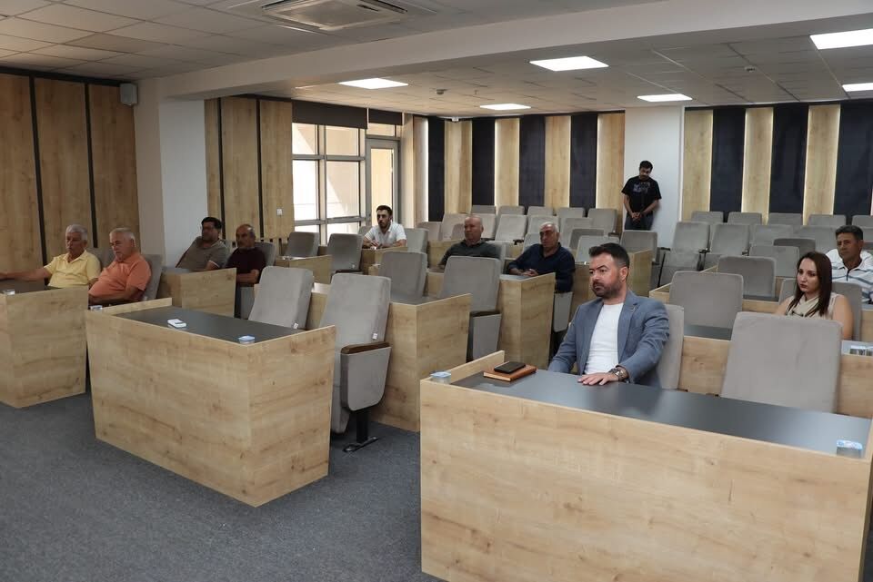 Manisa Buyuksehirden Kocarliya Bir Destek Daha 20 Bin Metrek 681981 379B9B