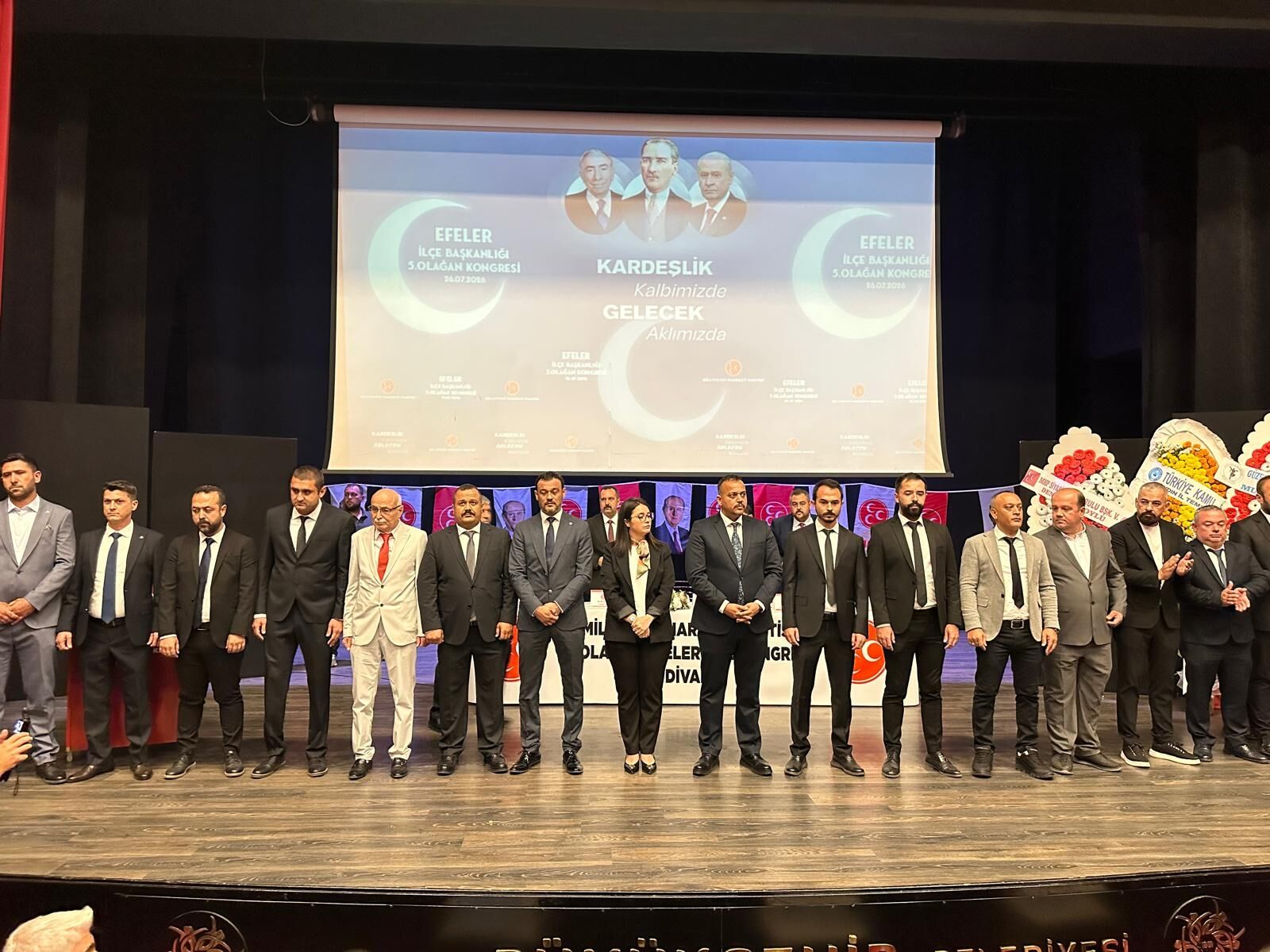 Mhp Efelerde Gumus Yeniden Baskan Secildi 681442 490Bb3