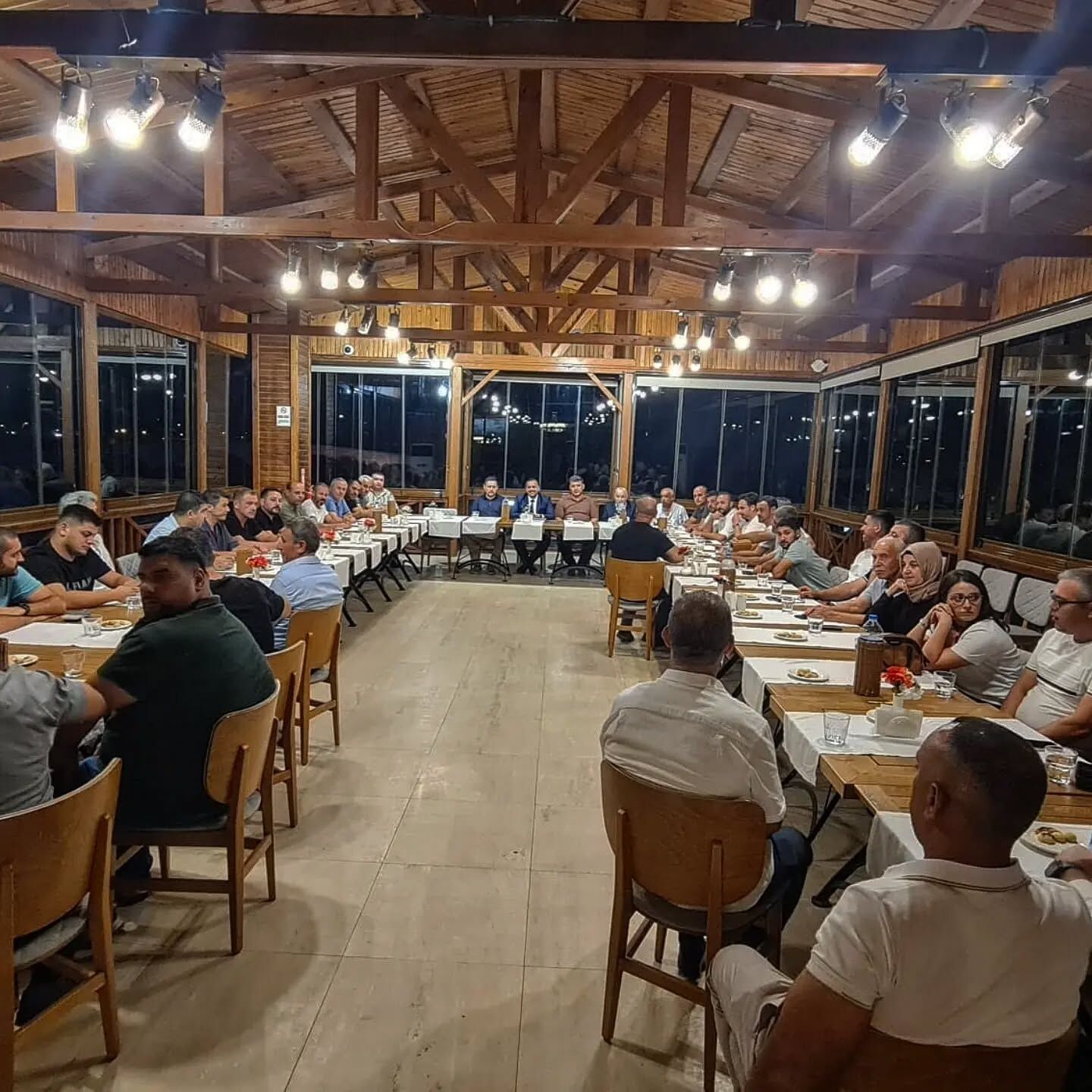 Mhp Efelerde Kongre Heyecanigumus Ve Ekibi Goreve Hazir 680312 19F3E5