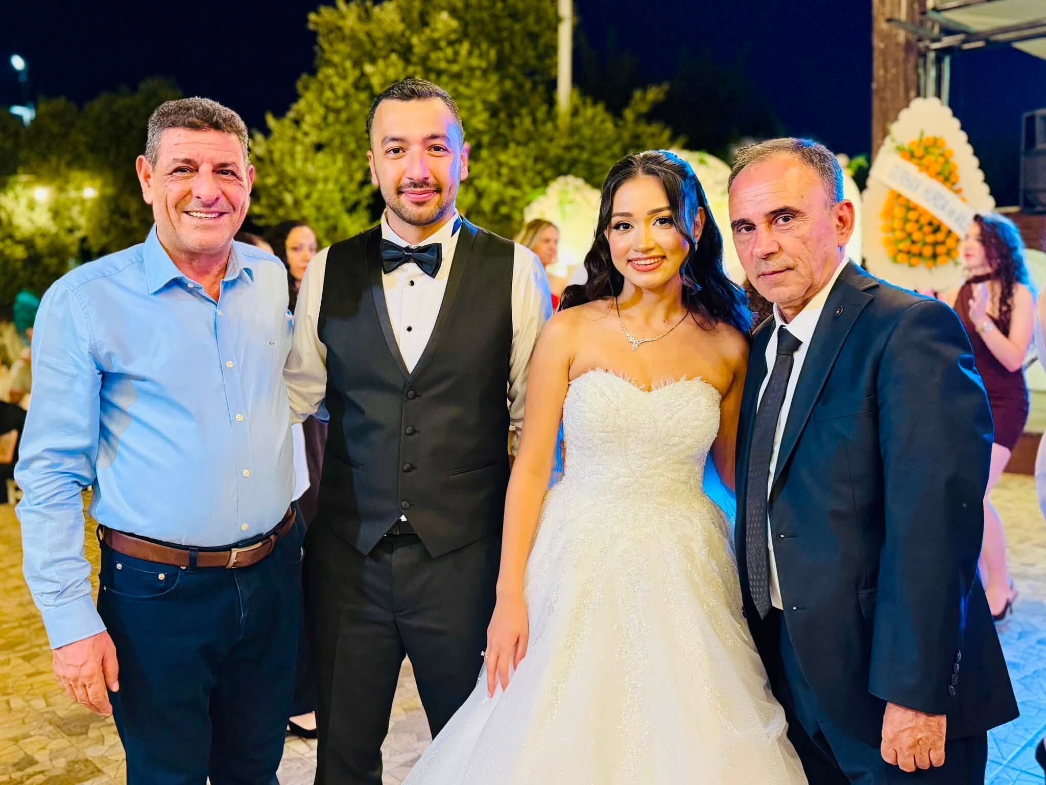 Mudur Demirin Mutlu Gunu 676015 98F090